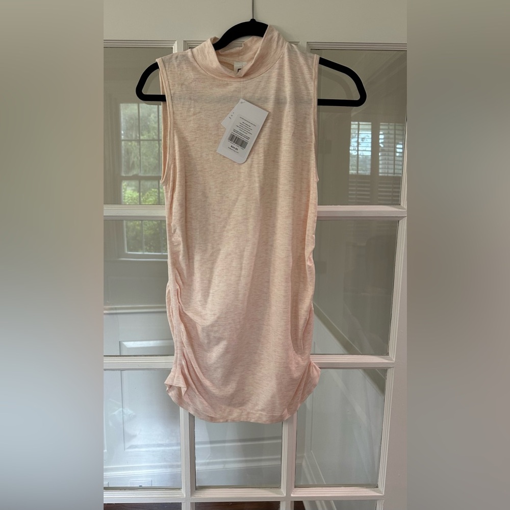 Fabletics Pink 
KATHIE SLEEVELESS HIGH NECK